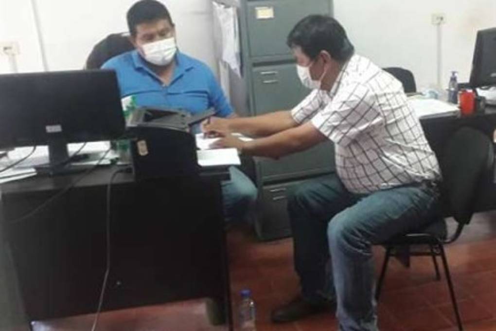 Gobernador de Beni pasó la noche aprehendido; pidió declarar en su lengua nativa Gobernador de Beni pasó la noche aprehendido; pidió declarar en su lengua nativa
