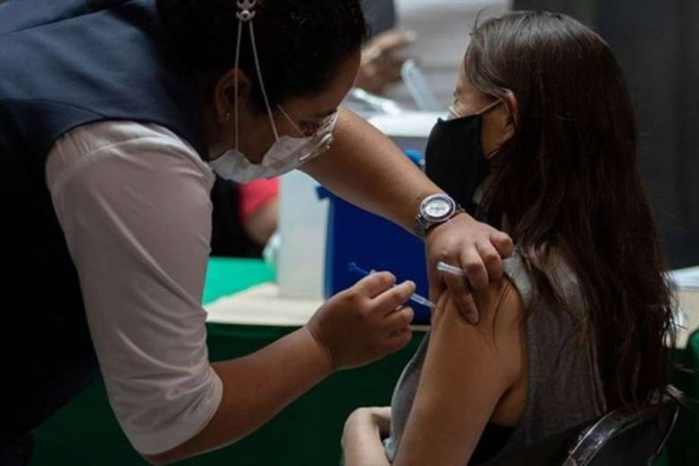 Covid-19: El Alto pide habilitar la vacunación para mayores de 18 años Covid-19: El Alto pide habilitar la vacunación para mayores de 18 años