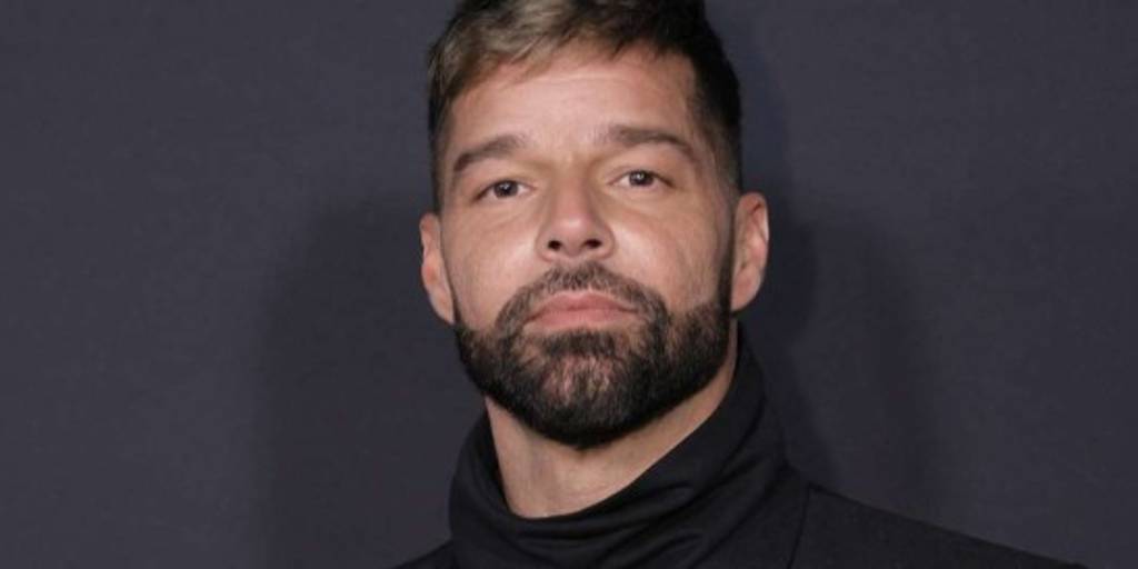 Acusan a Ricky Martin de violencia doméstica y emiten orden de