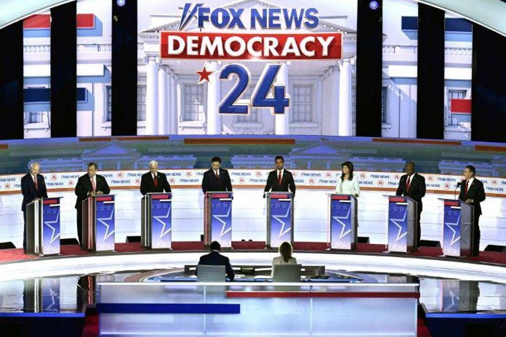 Candidatos participaron del primer debate Candidatos participaron del primer debate