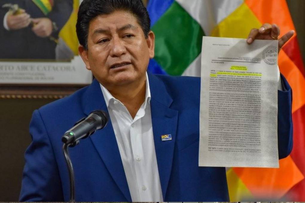 Ministro de Obras Públicas, Edgar Montaño Ministro de Obras Públicas, Edgar Montaño
