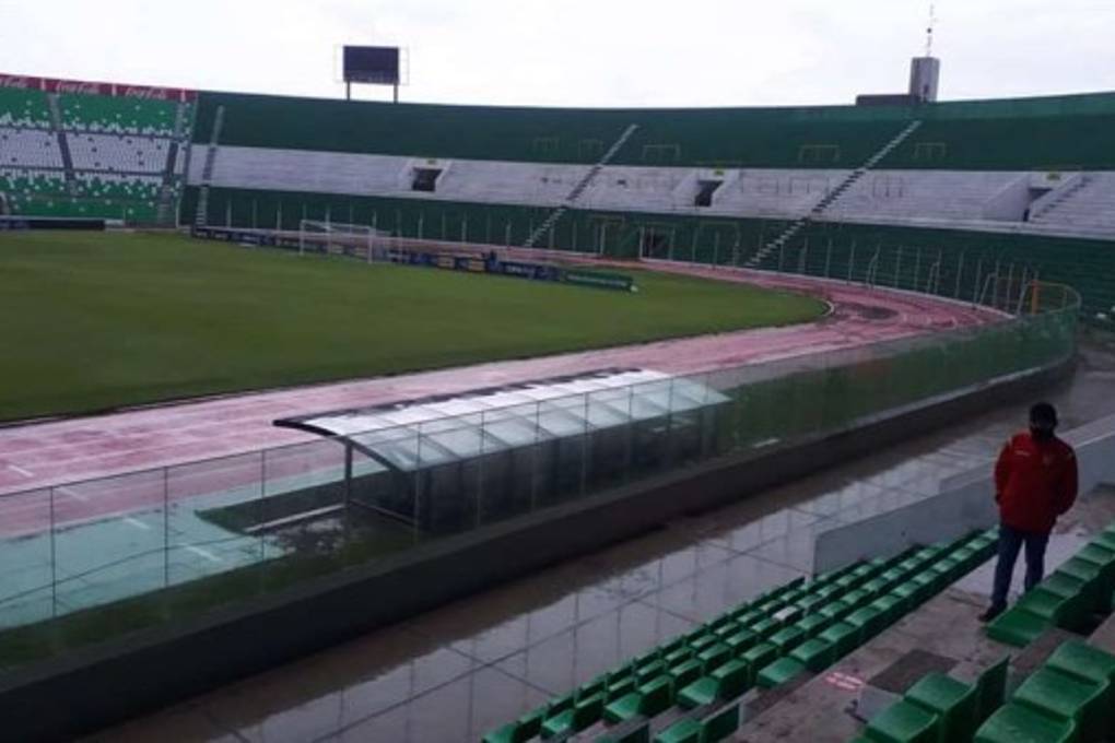 El partido entre Real Santa Cruz y Real Potosí vuelve a postergarse El partido entre Real Santa Cruz y Real Potosí vuelve a postergarse