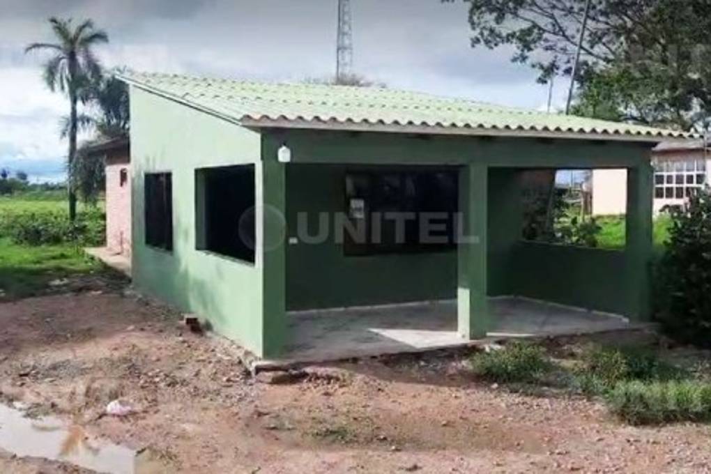 Las Londras: Policía abandonó su puesto en Los Troncos tras incidentes por una aprehensión Las Londras: Policía abandonó su puesto en Los Troncos tras incidentes por una aprehensión