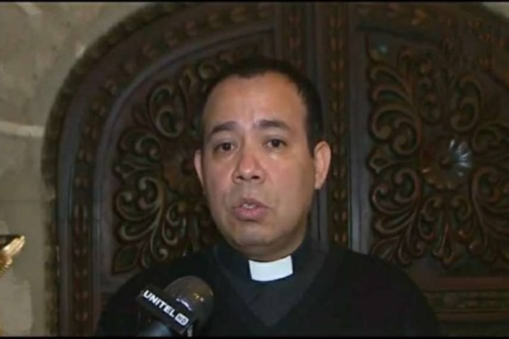 Iglesia no recibió amenazas antes de atentado, refuerzan seguridad de sede de los obispos Iglesia no recibió amenazas antes de atentado, refuerzan seguridad de sede de los obispos
