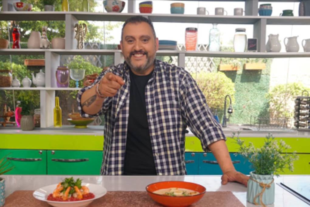 Caja misteriosa para el chef Marcos en su visita a La Batidora Caja misteriosa para el chef Marcos en su visita a La Batidora