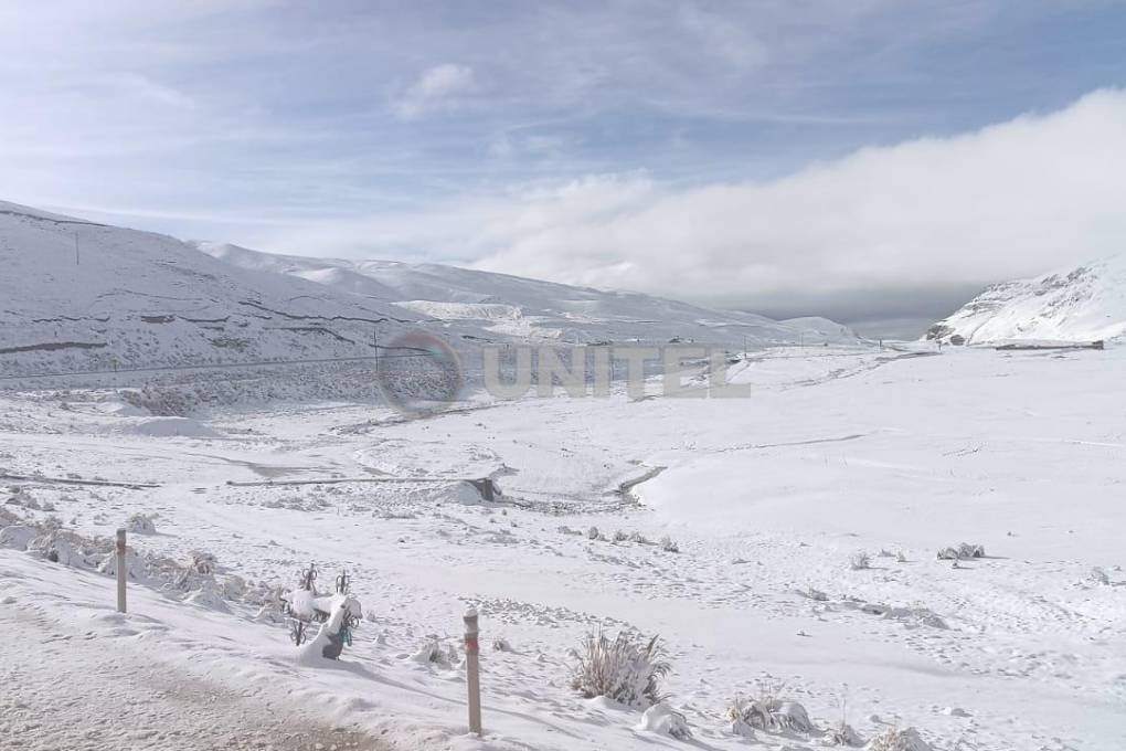 Estas son las postales que deja la nevada de verano que cayó en la