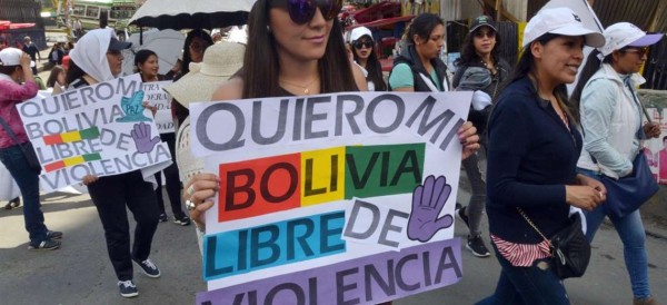 Bolivia Termin El Con Feminicidios Y Infanticidios