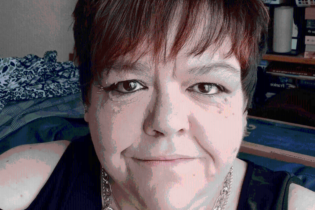 Sylvia Halcrow actualmente vive una vida tranquila.