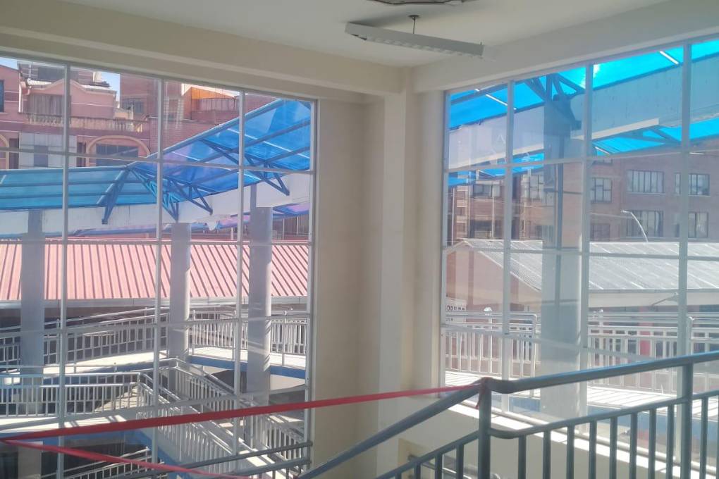 Ambientes del colegio Juan Capriles de El Alto