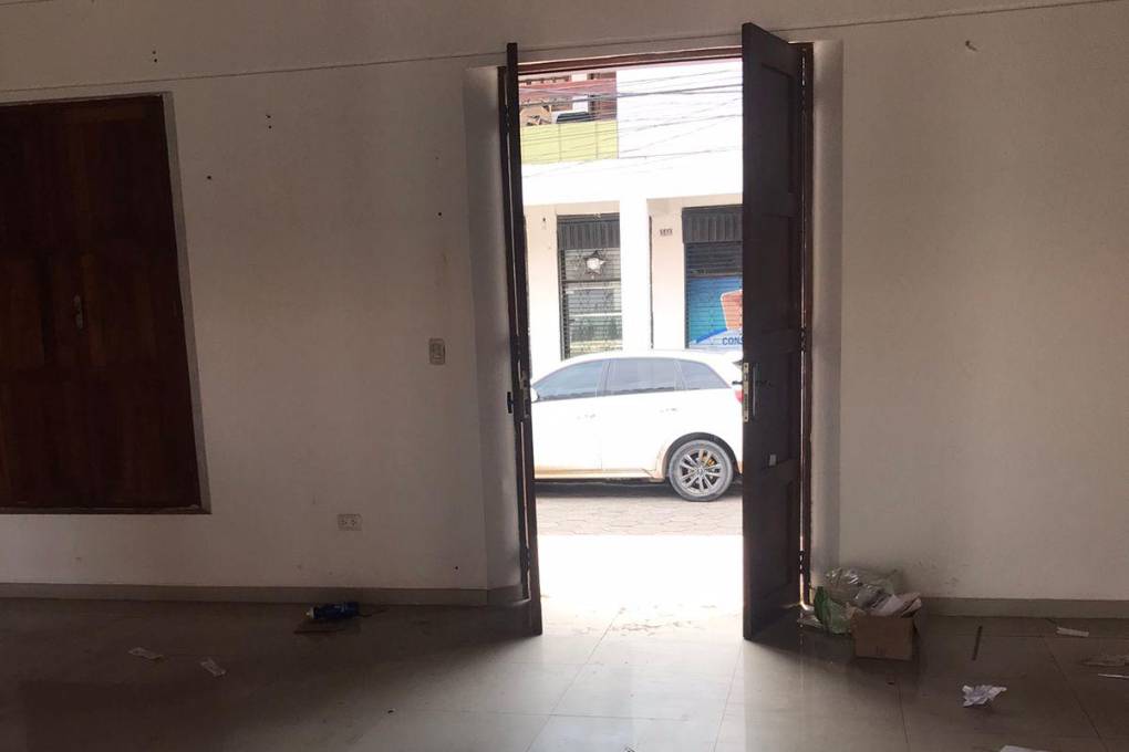 Antisociales habrían ingresado por la oficina de un parlamentario