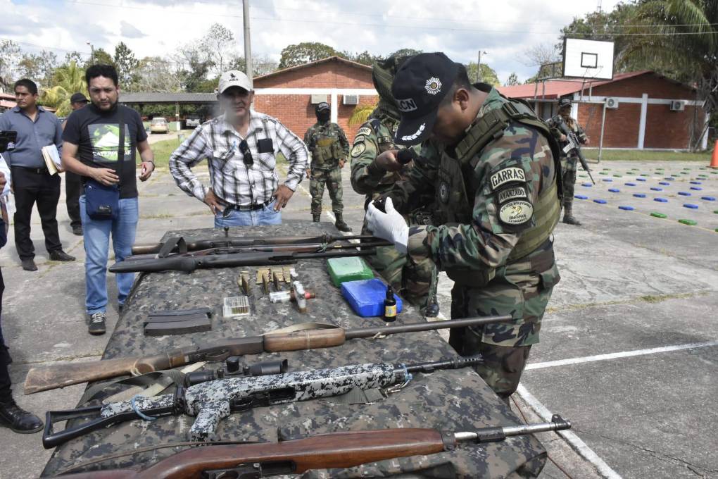 Armas de fuego secuestradas por la Policía 