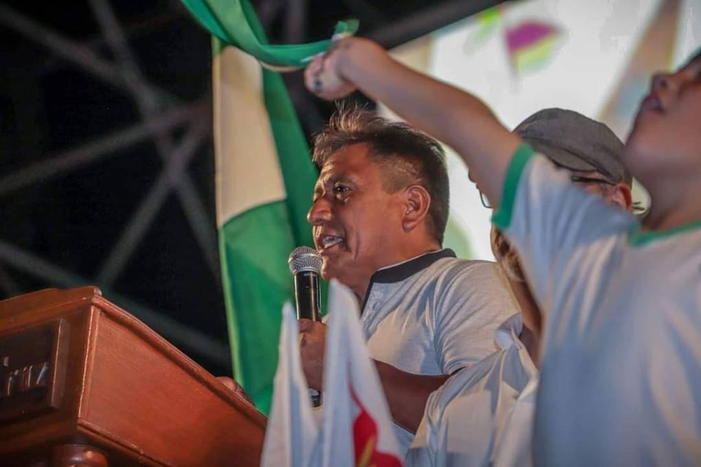 Yujra tomó parte del Cabildo del 30 de septiembre