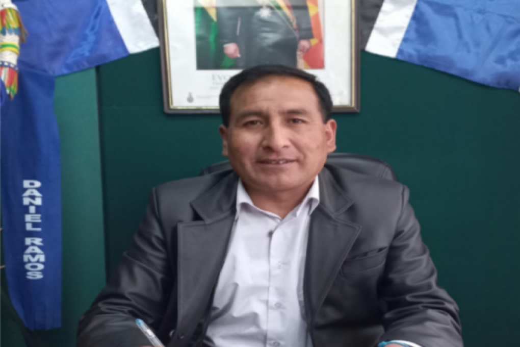 El Alto: Presentan denuncia contra el concejal del MAS Daniel Ramos por dar un puñetazo a una mujer