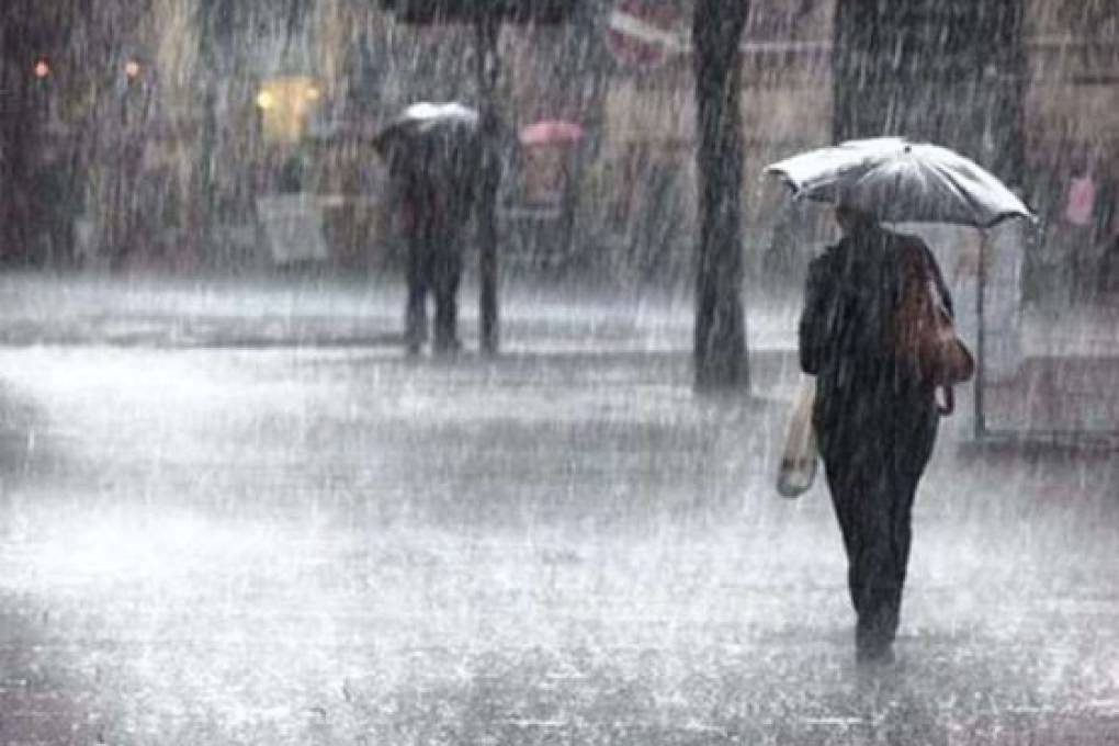 Senamhi emite alerta naranja por lluvias y tormentas eléctricas en varias regiones del país