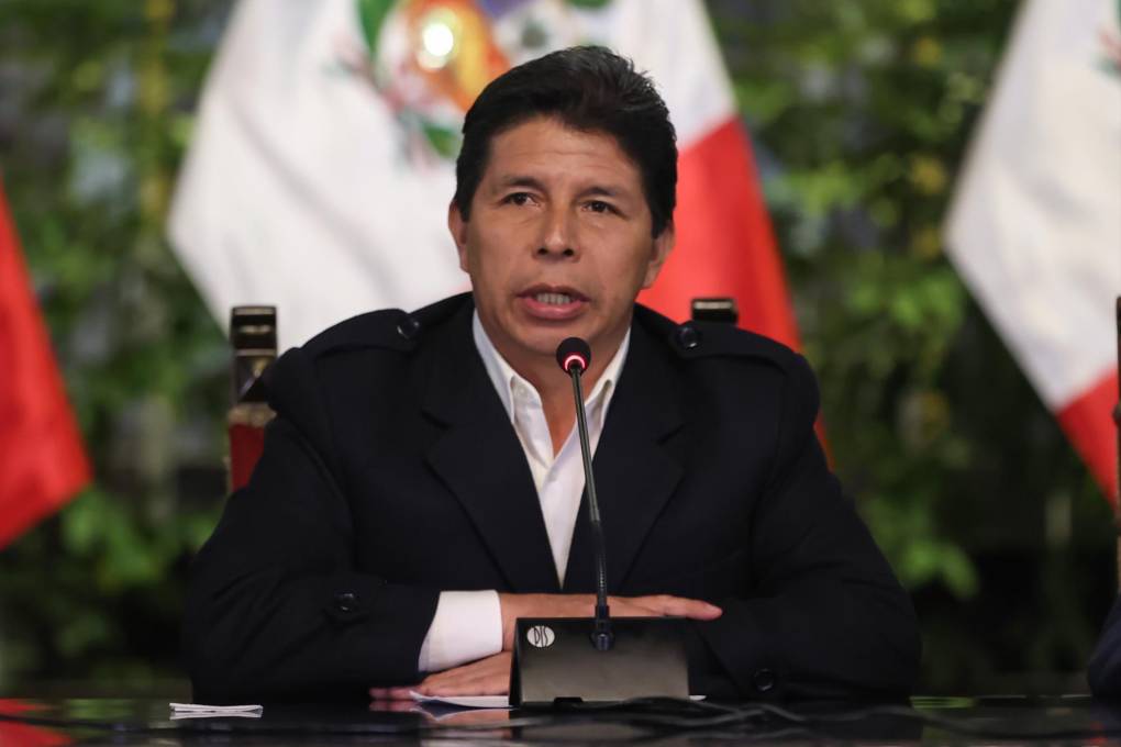 Perú: Constitucional ordena anular denuncia a Castillo por traición a la patria