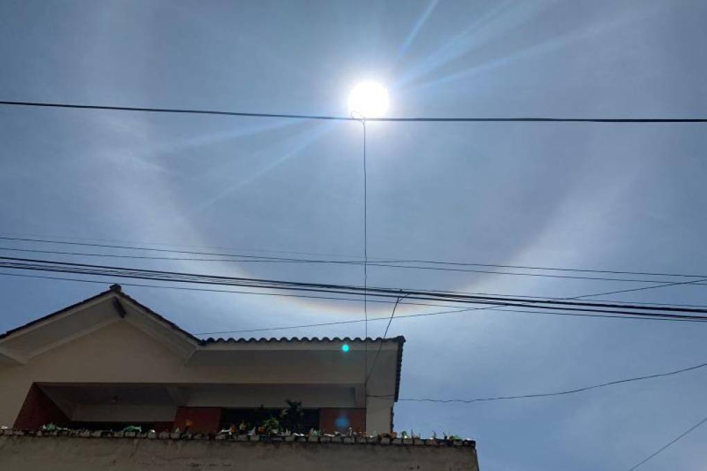 $!Halo solar en el cielo de Cochabamba.