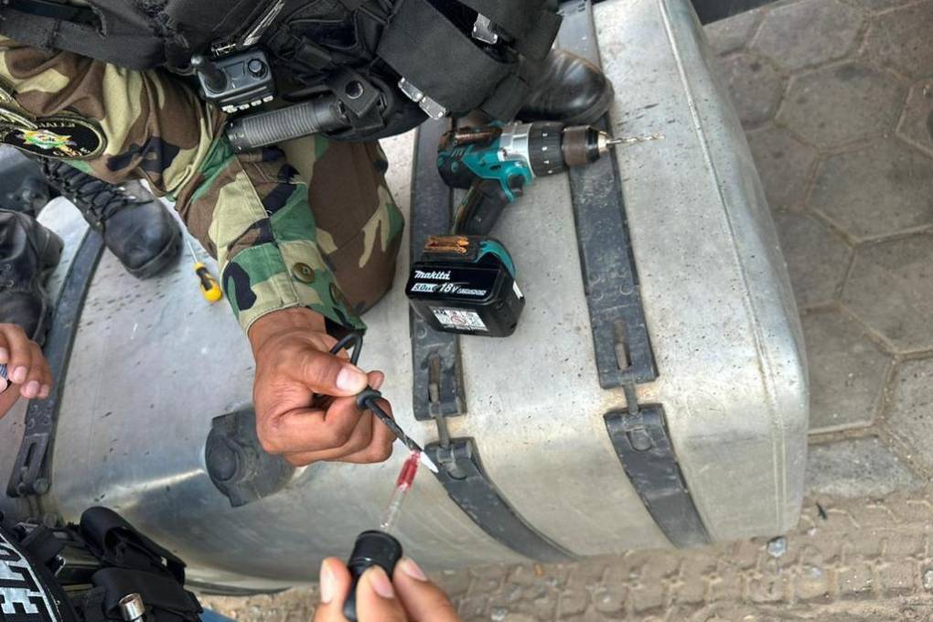 Se hizo un testeo que confirmó que el cargamento se trata de cocaína