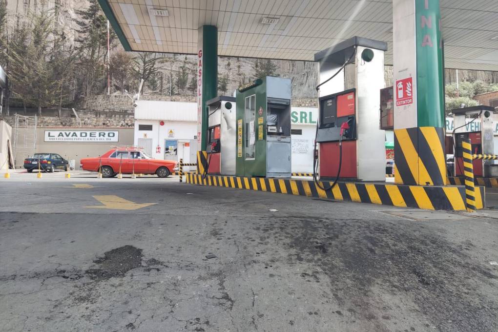 La gasolinera de la calle Sucre sin combustible