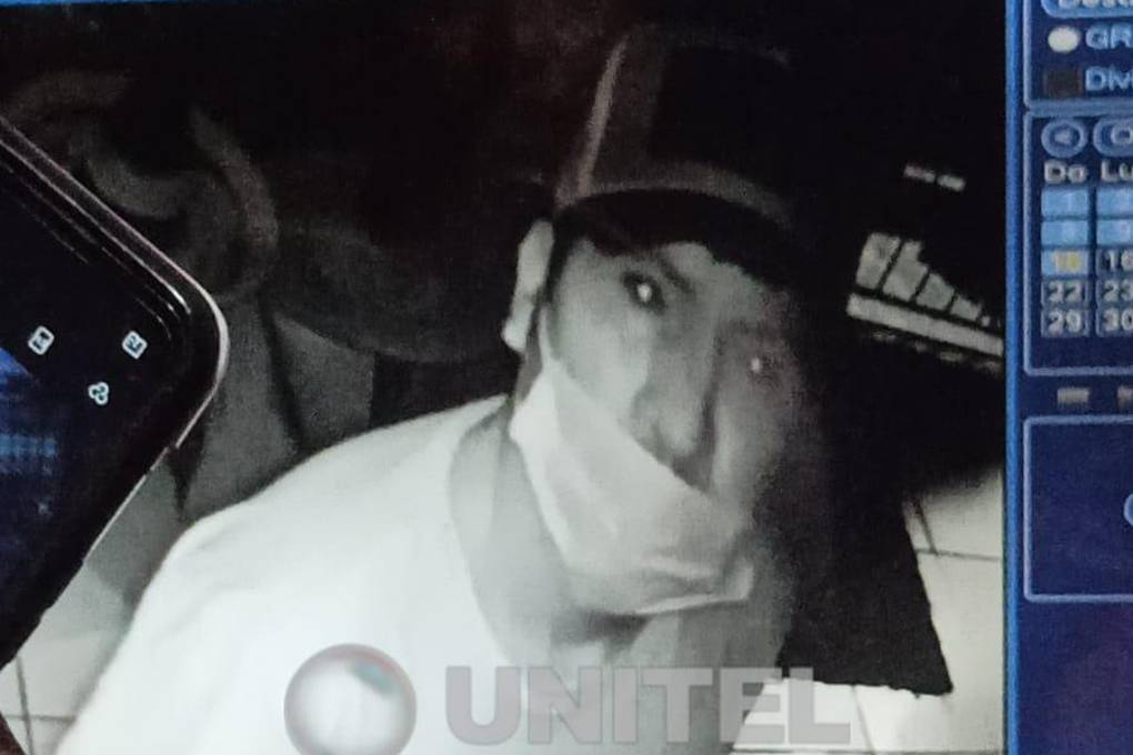 Uno de los delincuentes que ahora es buscado