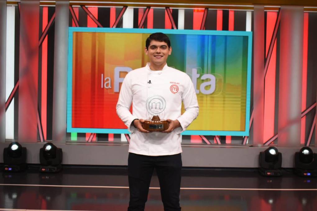 Nicolás se consagró como el primera MasterChef de Bolivia