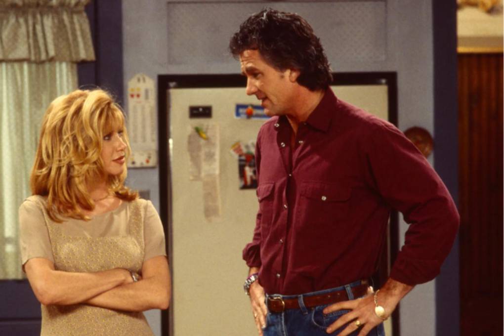 Suzanne Somers en la popular serie “Step by step” 