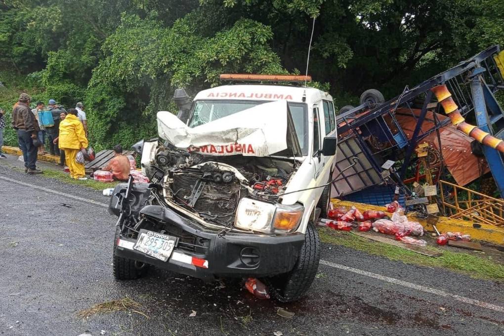 Este fue el estado en el que quedó la ambulancia