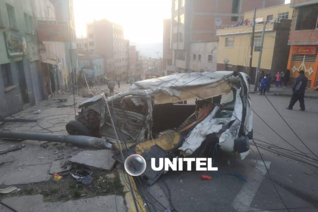 El taxi afectado por el hecho de tránsito.