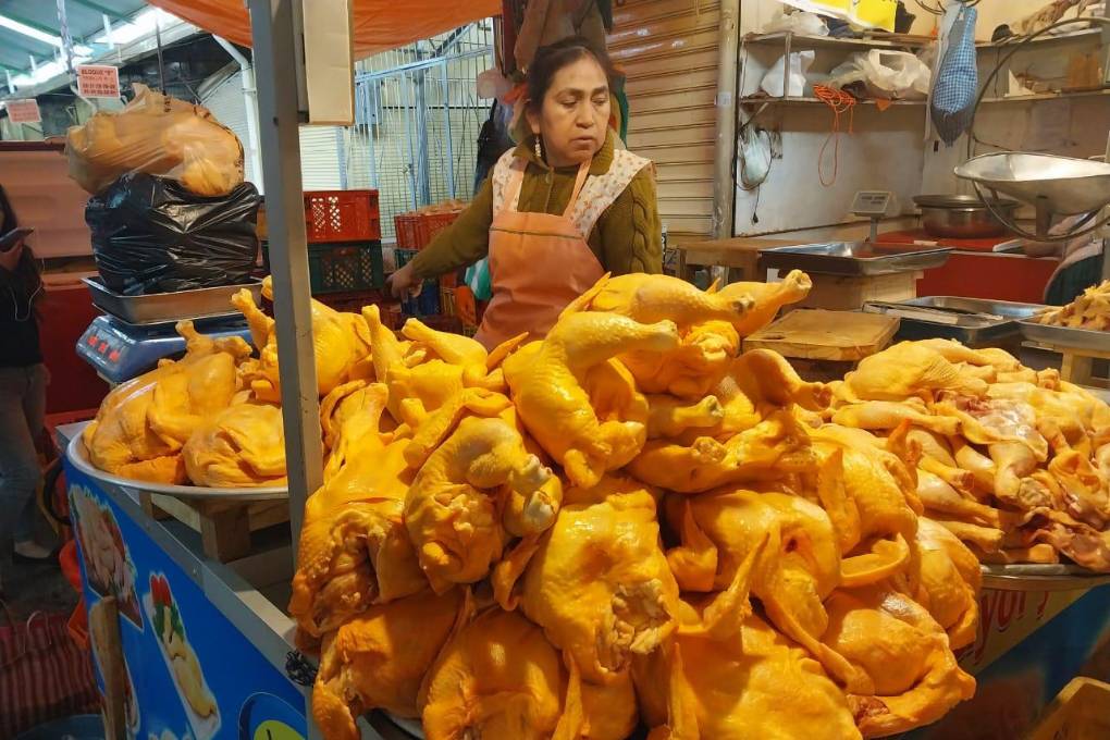Venta de pollo en Cochabamba