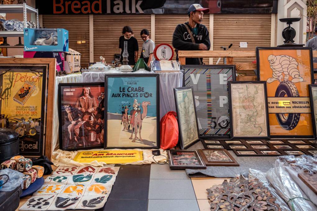 Feria vintage en Indonesia causa furor