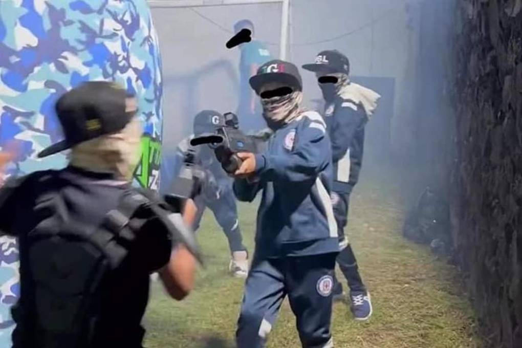 Menores en un cumpleaños