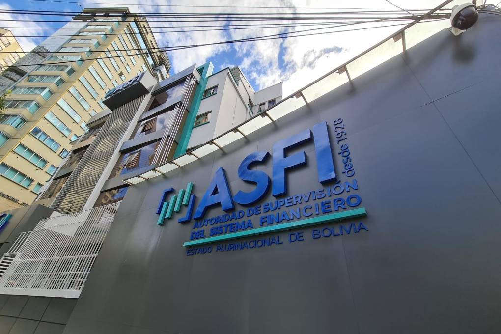 La fachada del edificio de la ASFI