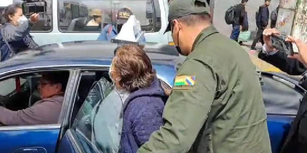 La mujer fue aprehendida en el centro de La Paz