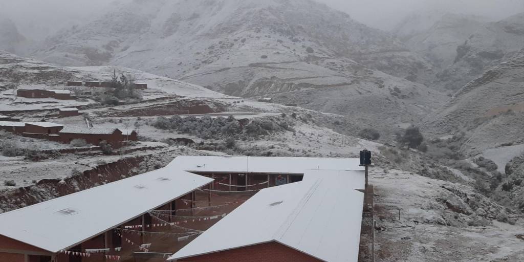 Una nevada se registró la madrugada de este martes en la comunidad Puca Pampa del municipio de Culpina, en Chuquisaca