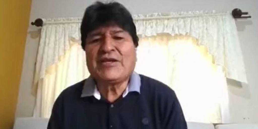 Evo Morales durante su programa dominical.