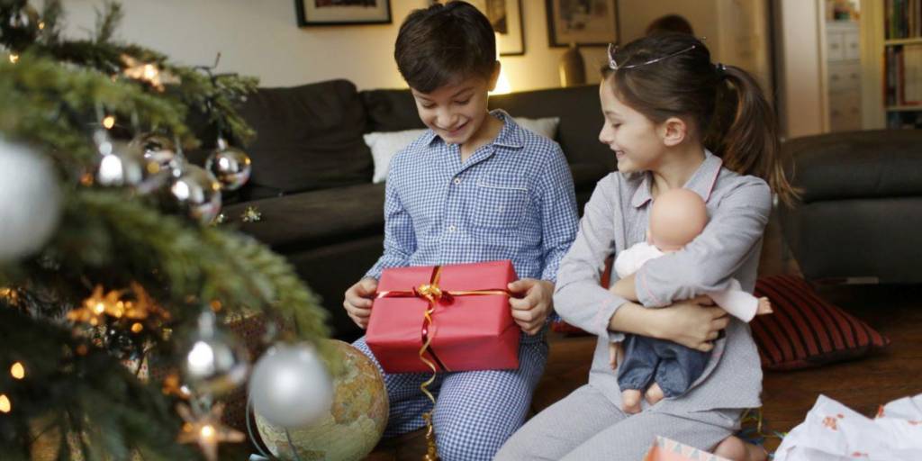 ¿Cuál es el regalo navideño ideal para tu hijo según su personalidad?