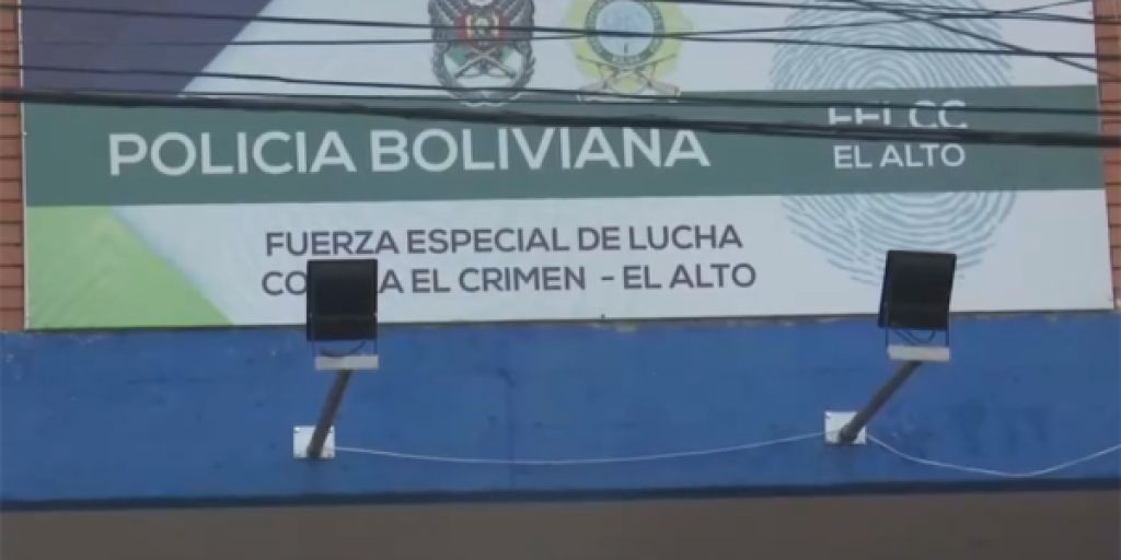 Mujer Envenena A Su Hija Y Se Quita La Vida Tras Una Discusión Con Su Pareja 8753