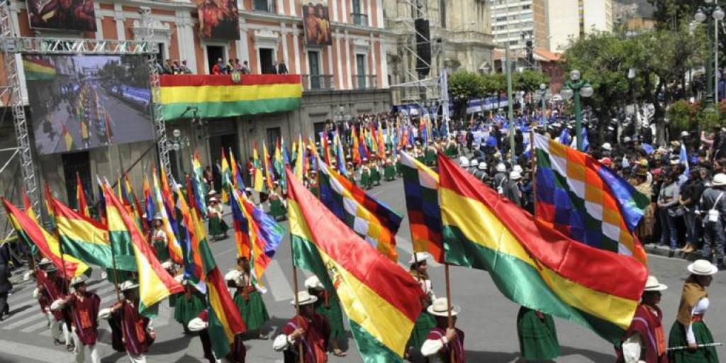 Actos por el día del Estado Plurinacional de Bolivia