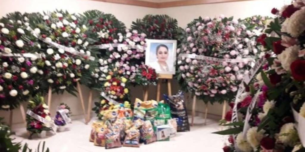 Último deseo: Una mujer pidió que lleven a su funeral comida para animales  en vez de flores