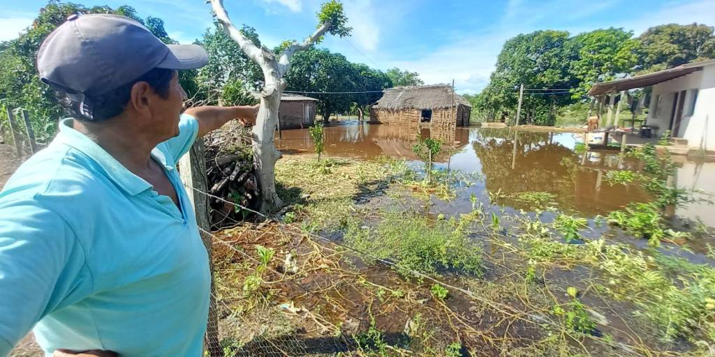 Comunidades afectadas por las inundaciones en Santa Cruz