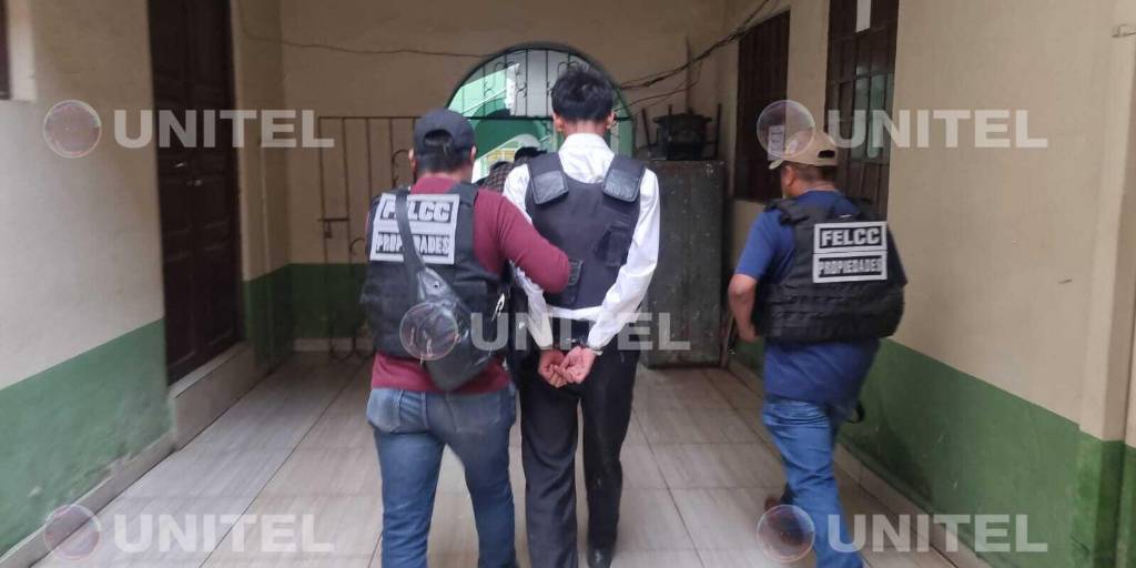 Policía halló las 60 laptops y microscopios robados de un colegio; un estudiante intentaba venderlos en redes sociales