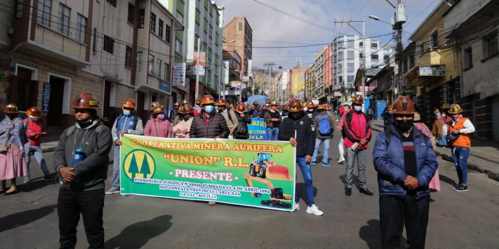 Marcha de mineros cooperativistas de La Paz