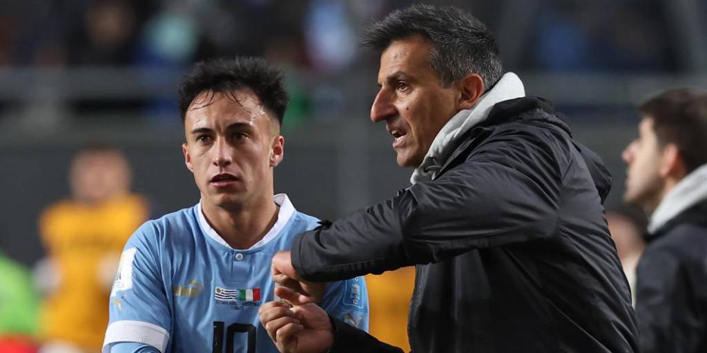 El entrenador de Uruguay destaca el “arte defensivo” de su equipo