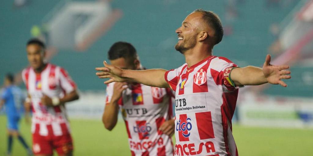 El paraguayo Godoy anotó el tanto que le dio la victoria a Independiente Petrolero en Sucre.