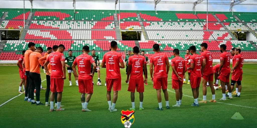 La selección trabajará en Santa Cruz entre el 9 y 13 de junio para el partido con Ecuador en Estados Unidos.
