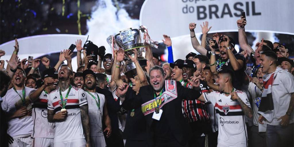 Sao Paulo se coronó campeón de la Copa de Brasil por primera vez en su historia.