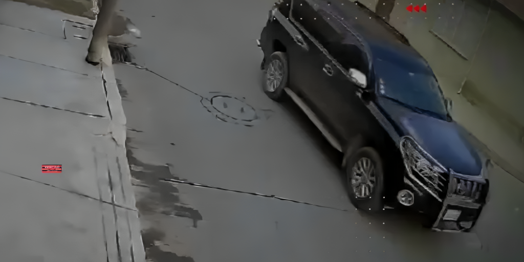 El vehículo que atropelló al niño fue captado por una cámara