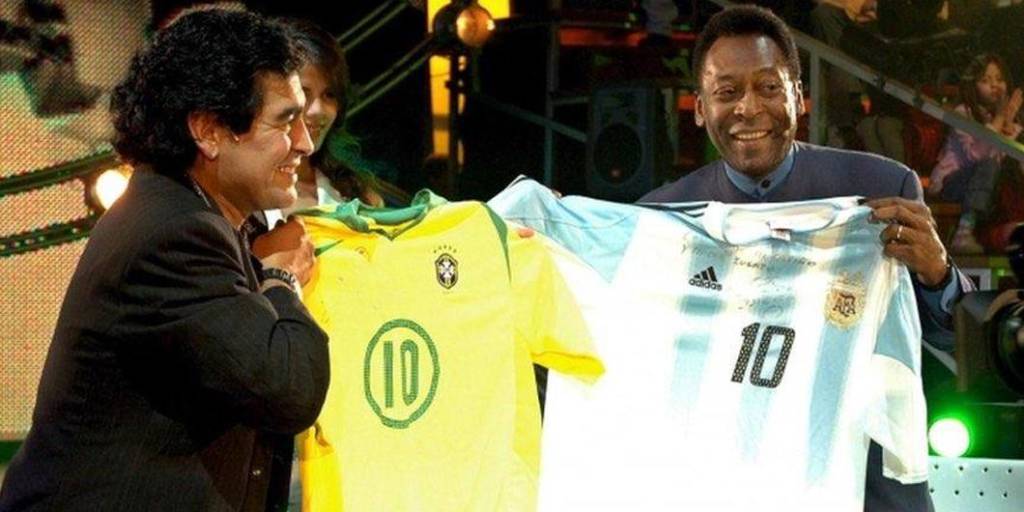 Maradona y Pelé, un encuentro de estrellas