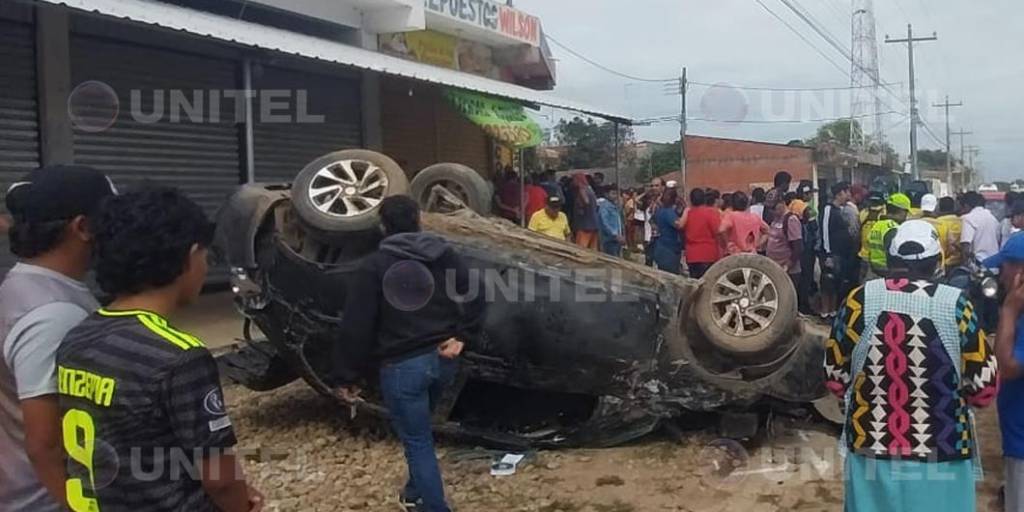 Santa Cruz Reportan dos muertos y cuatro heridos en accidente de