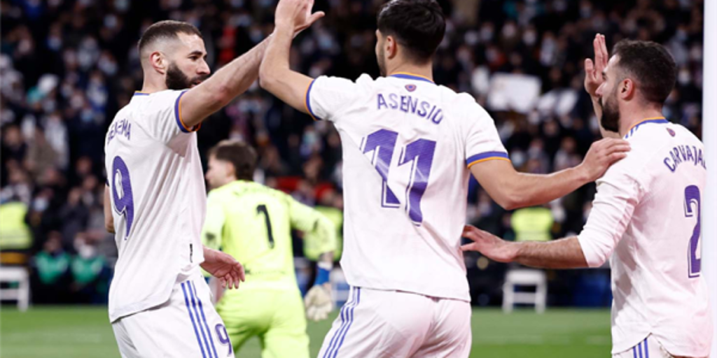 El Real Madrid golea y se escapa en LaLiga española