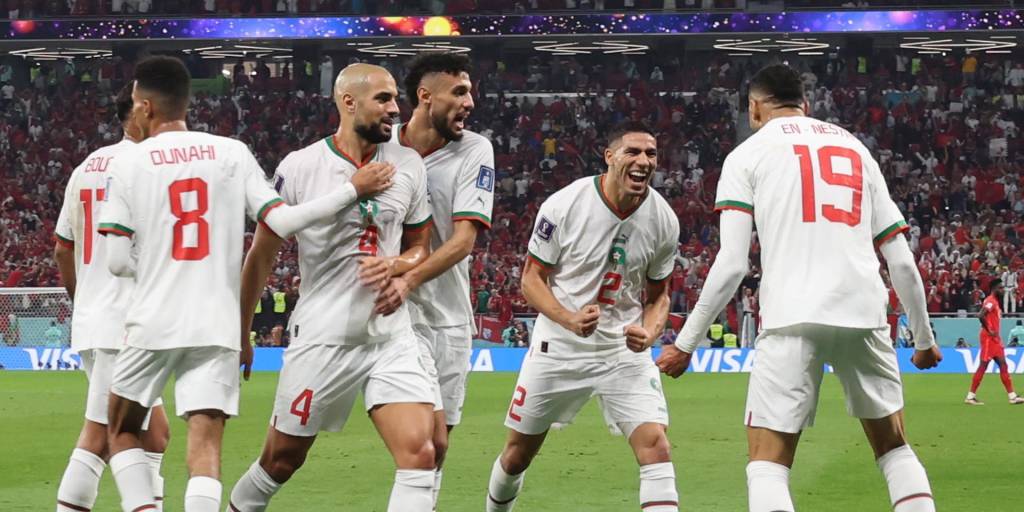 Marruecos festeja el gol marcador